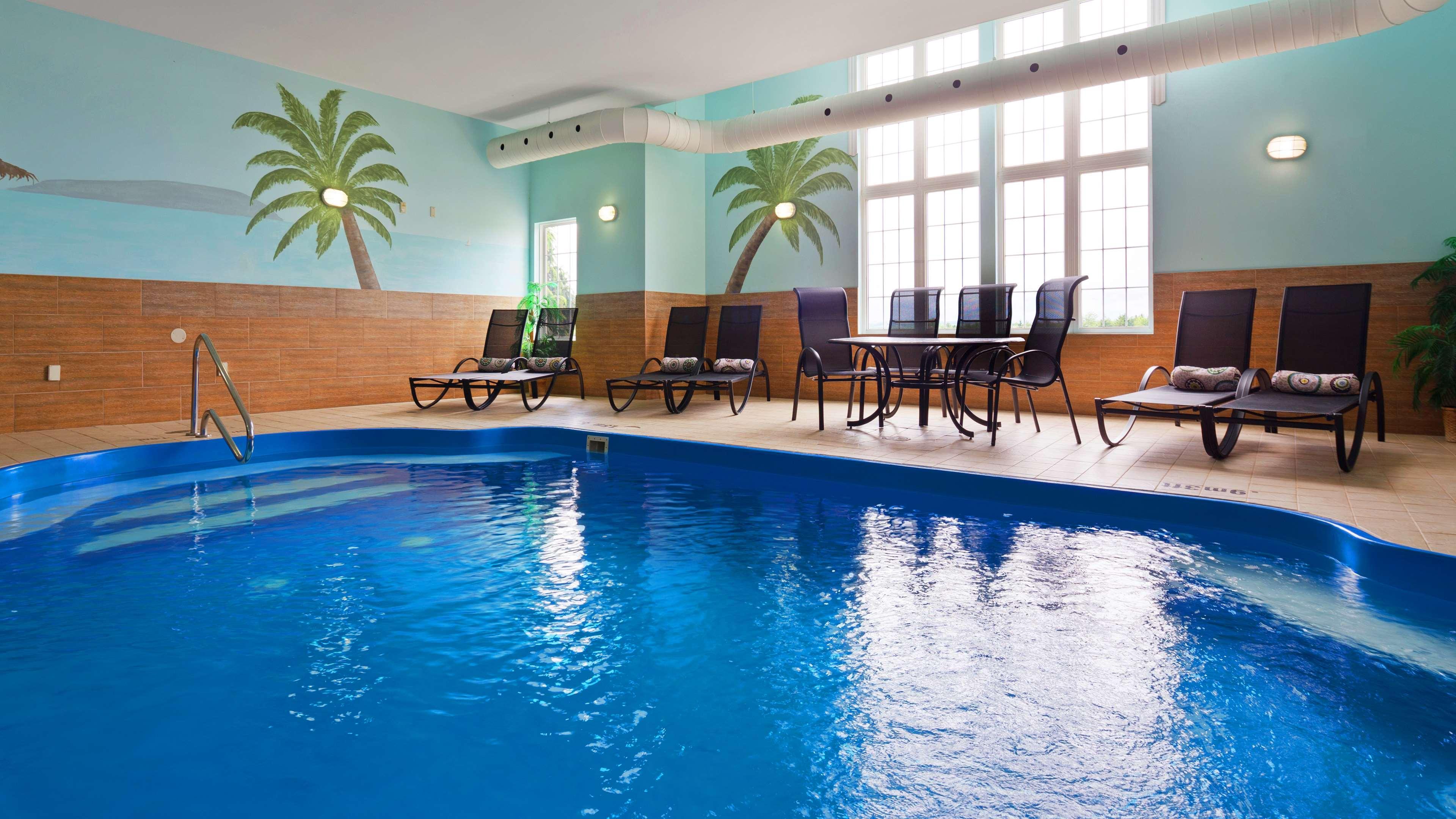 Best Western Plus Woodstock Hotel Conference Centre Екстериор снимка