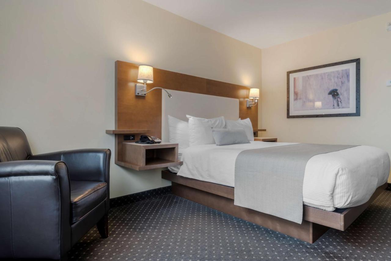 Best Western Plus Woodstock Hotel Conference Centre Екстериор снимка