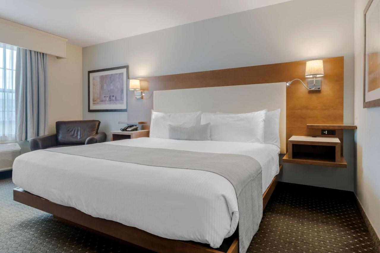 Best Western Plus Woodstock Hotel Conference Centre Екстериор снимка