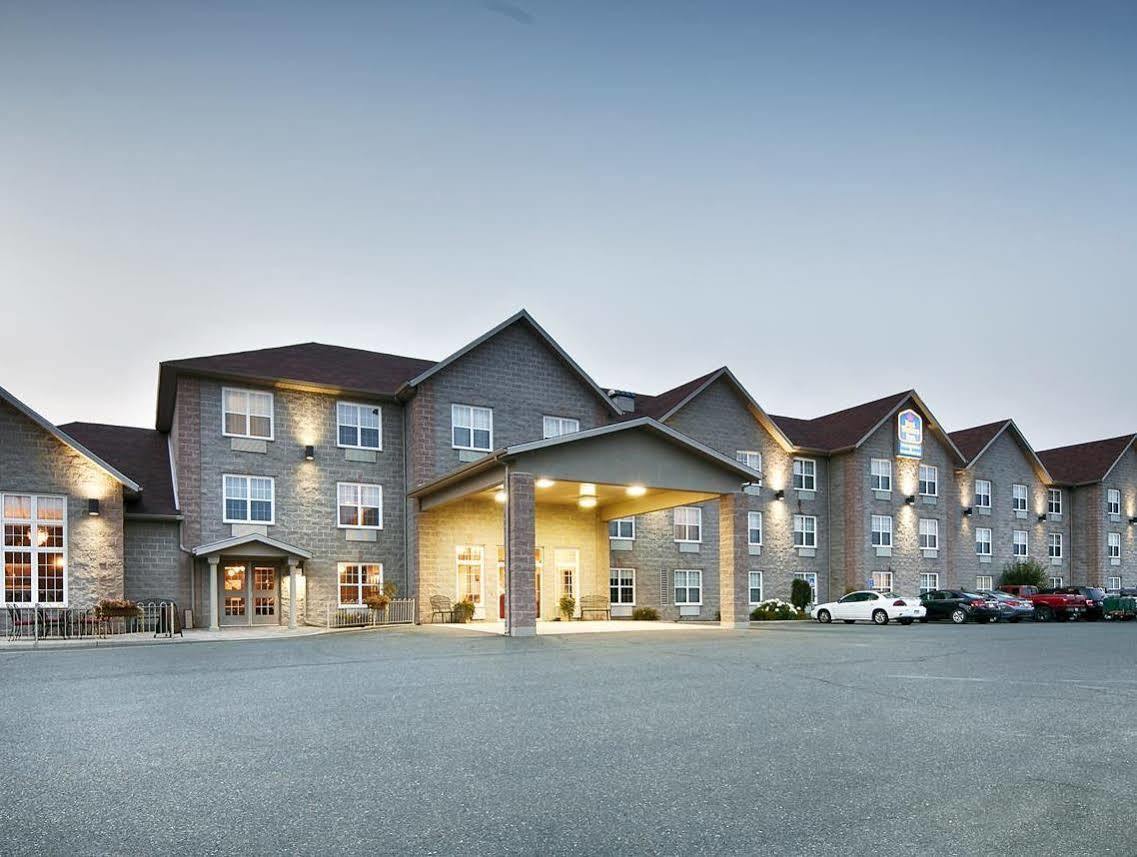 Best Western Plus Woodstock Hotel Conference Centre Екстериор снимка
